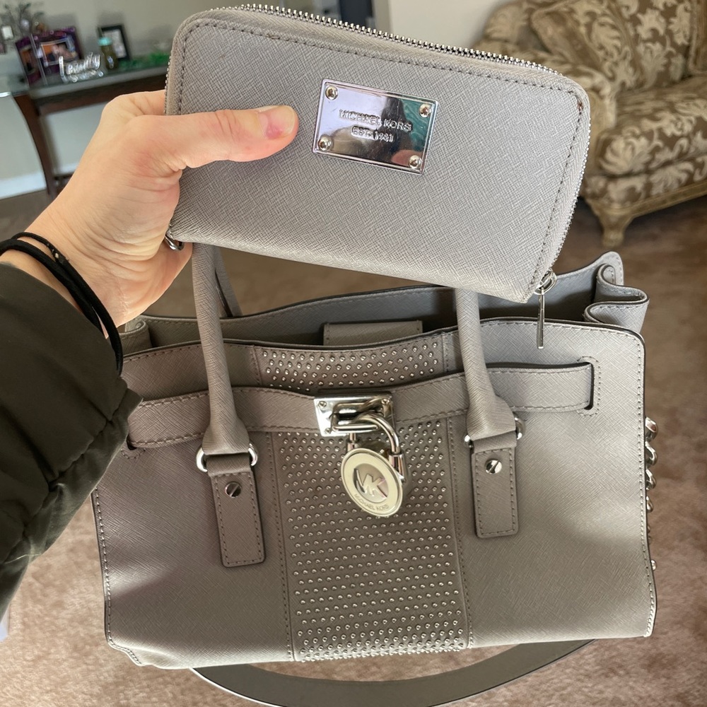 Micheal Kors Purse and Wallet